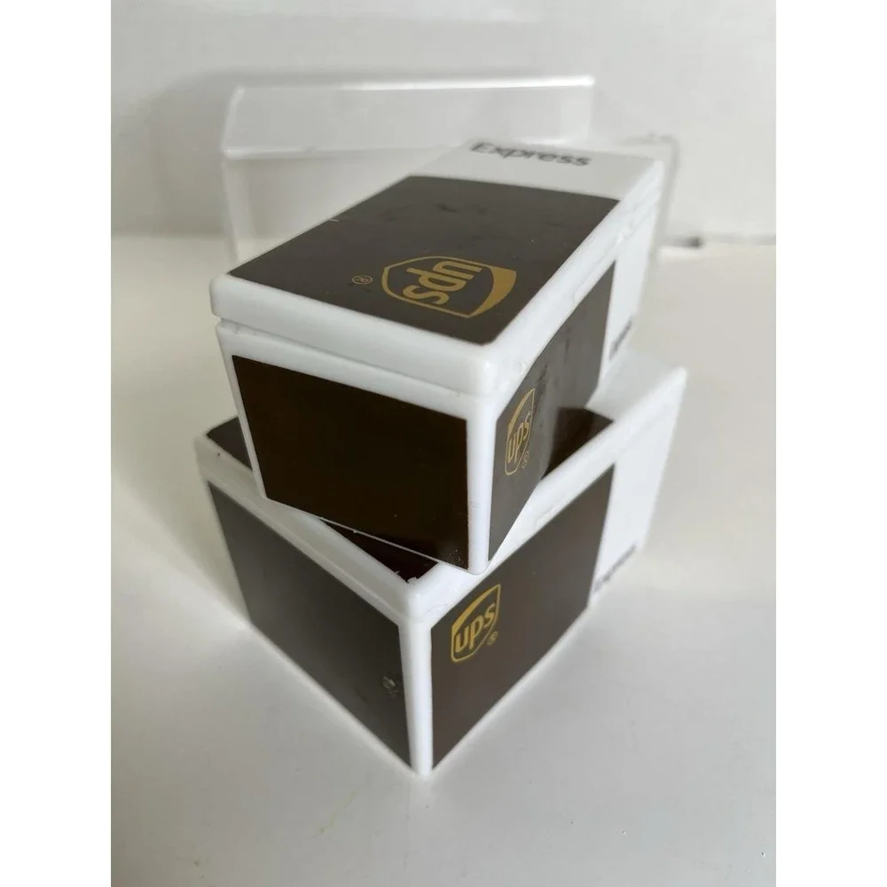 Radio‎ Flyer UPS Express Plastic Storage Boxes Trinkets 2 Pc w Lids